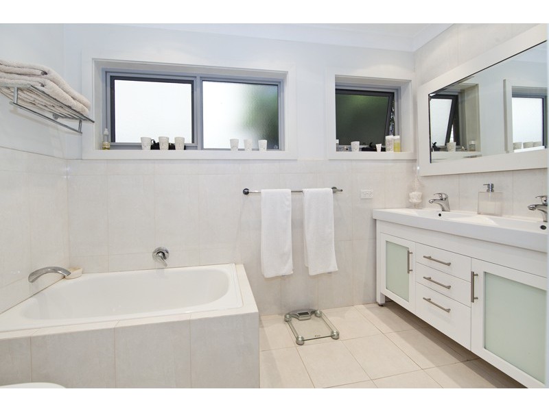 50 Arnhem Road, Allambie Heights NSW 2100