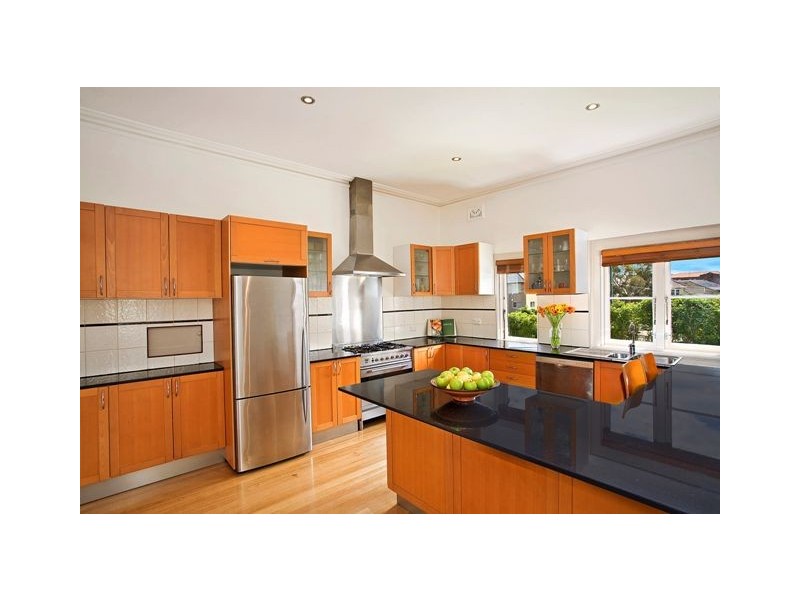 6 Lauderdale Avenue, Fairlight NSW 2094