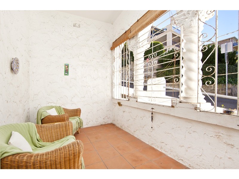 2/1 Camera Street, Manly NSW 2095