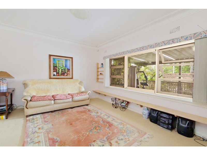 3 Neale Avenue, Forestville NSW 2087