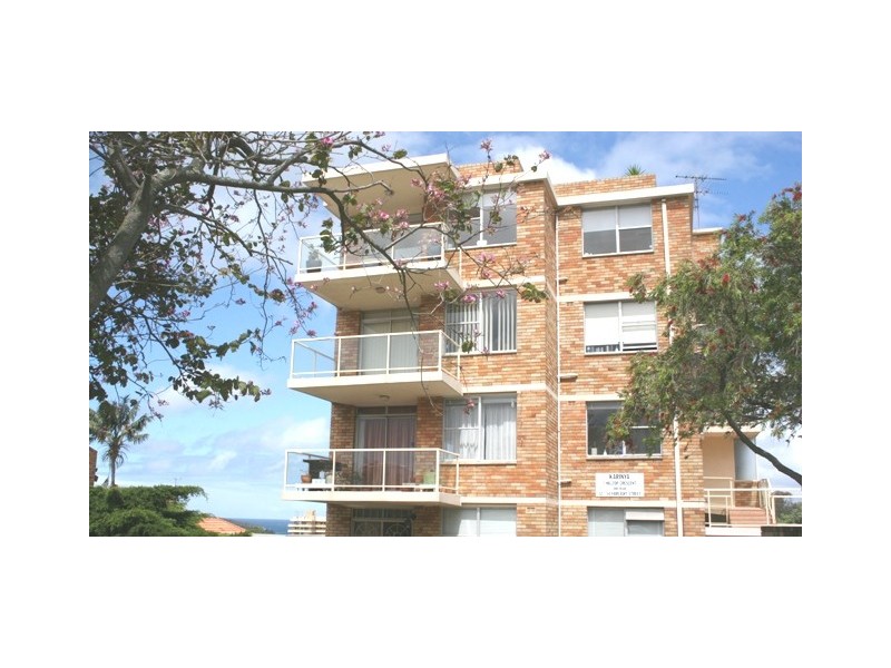 7 Hilltop Crescent, Fairlight NSW 2094