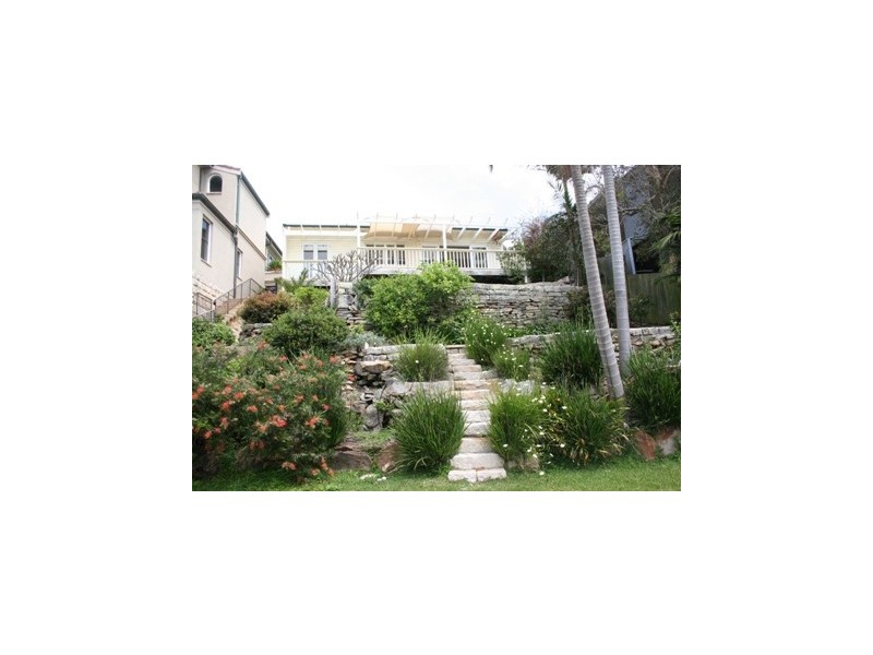 33 Pavilion Street, Queenscliff NSW 2096