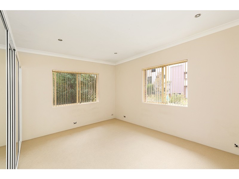 4/93 Queenscliff Road, Queenscliff NSW 2096