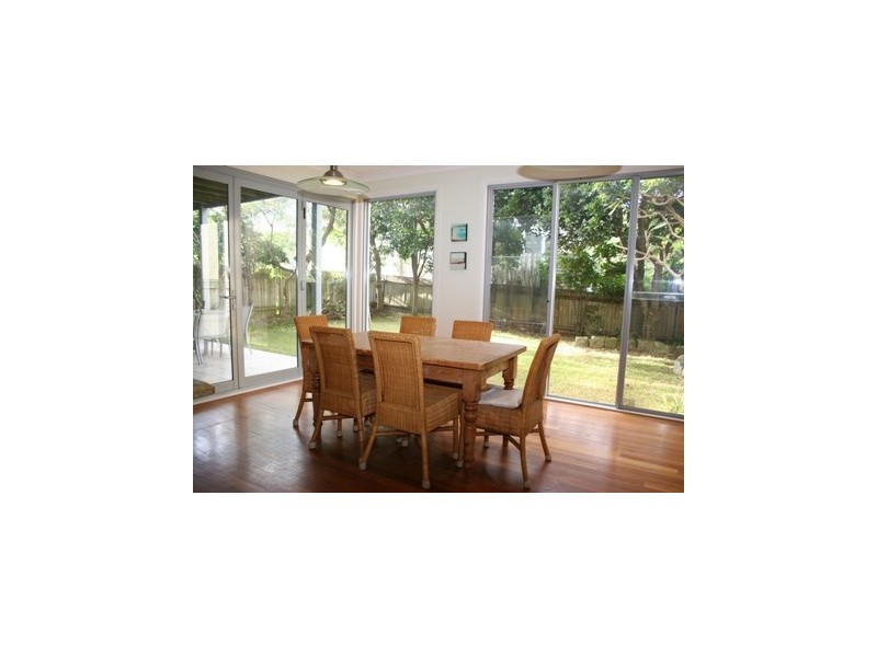 33 Charles Street, Freshwater NSW 2096