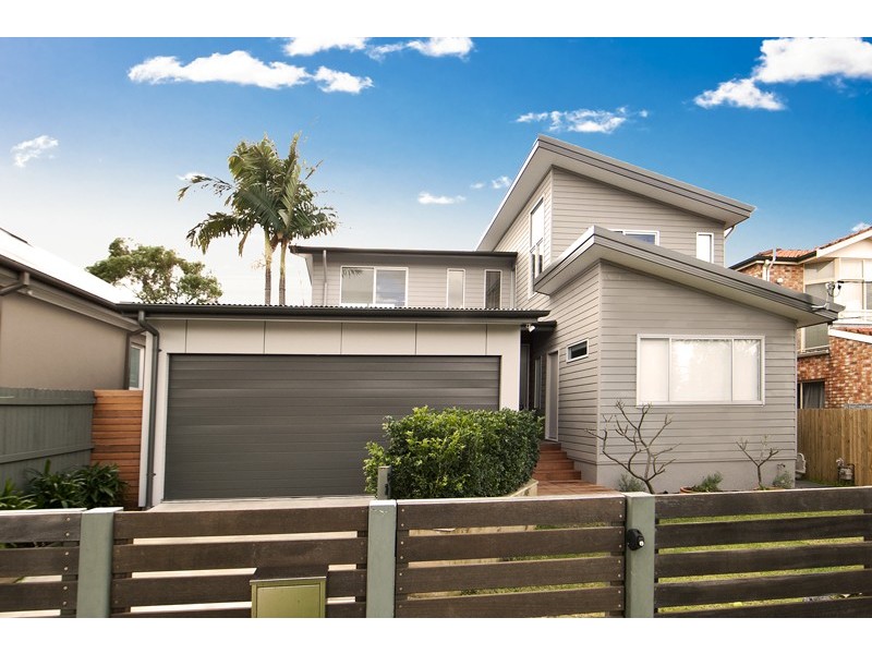 9 Grainger Avenue, North Curl Curl NSW 2099