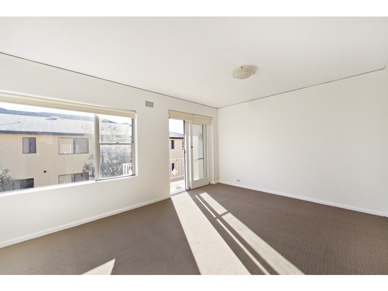 4/10 Campbell Parade, Manly Vale NSW 2093