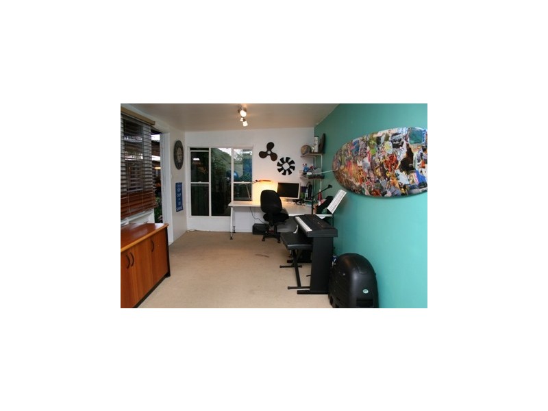 86 Pitt Road, North Curl Curl NSW 2099