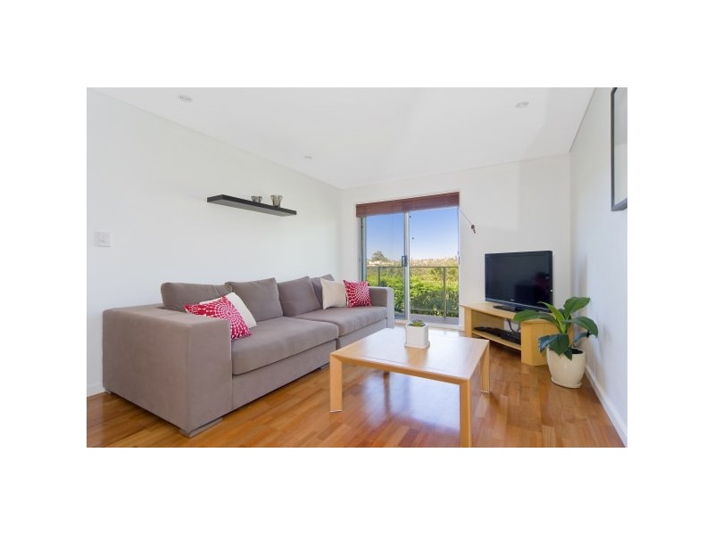 16/110 Lawrence Street, Freshwater NSW 2096