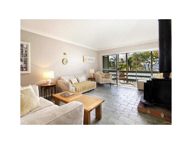 47 Gardere Avenue, Curl Curl NSW 2096
