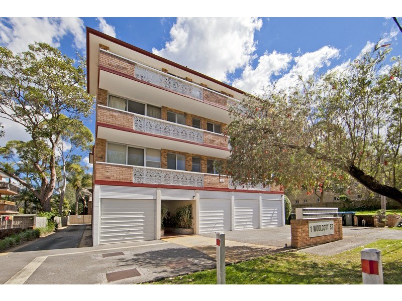 2/1 Woolcott Street, Newport NSW 2106