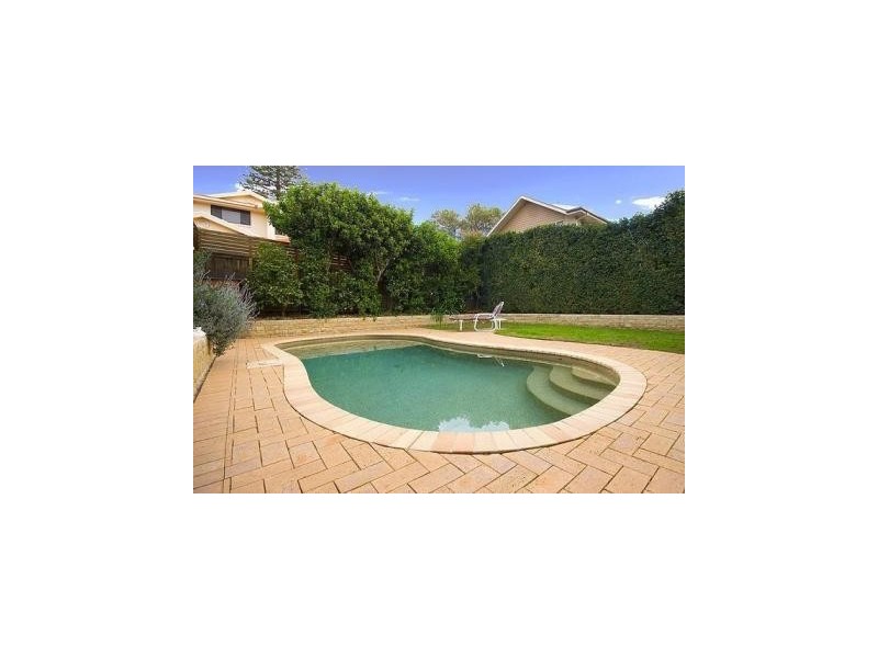 30 Brighton Street, Freshwater NSW 2096