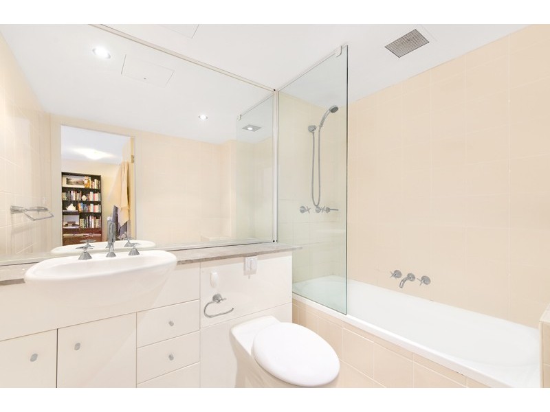 302/95 West Esplanade, Manly NSW 2095