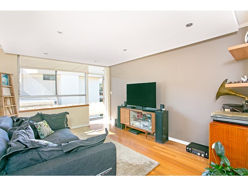 1/16 Foamcrest Avenue, Newport NSW 2106