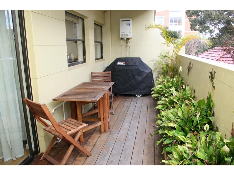 2/10-12 Wood Street, Manly NSW 2095
