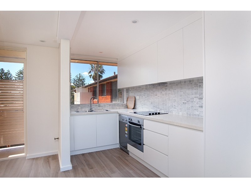 10/172 Pacific Parade, Dee Why NSW 2099