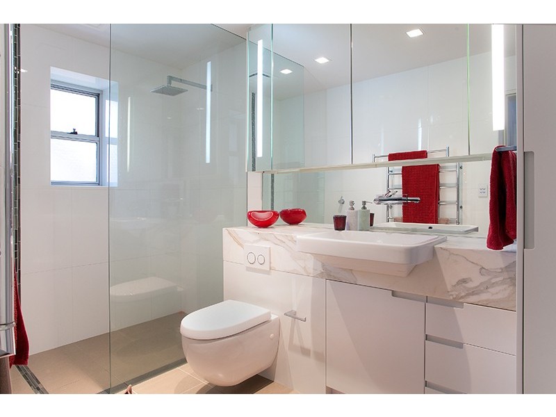 2/6 The Crescent, Manly NSW 2095