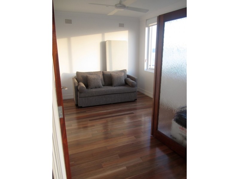 10/24 Queenscliff Road, Queenscliff NSW 2096