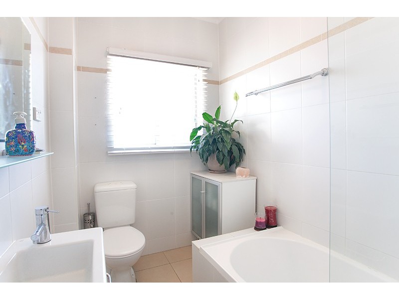 12/78 Wyuna Avenue, Freshwater NSW 2096