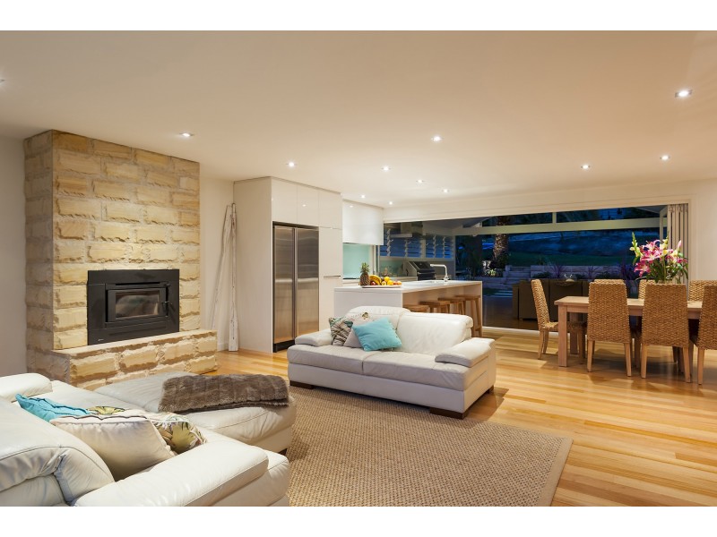9 Elouera Road, Avalon Beach NSW 2107
