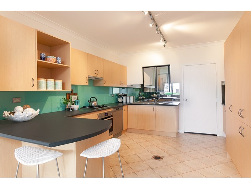 2/70 Pitt Road, North Curl Curl NSW 2099