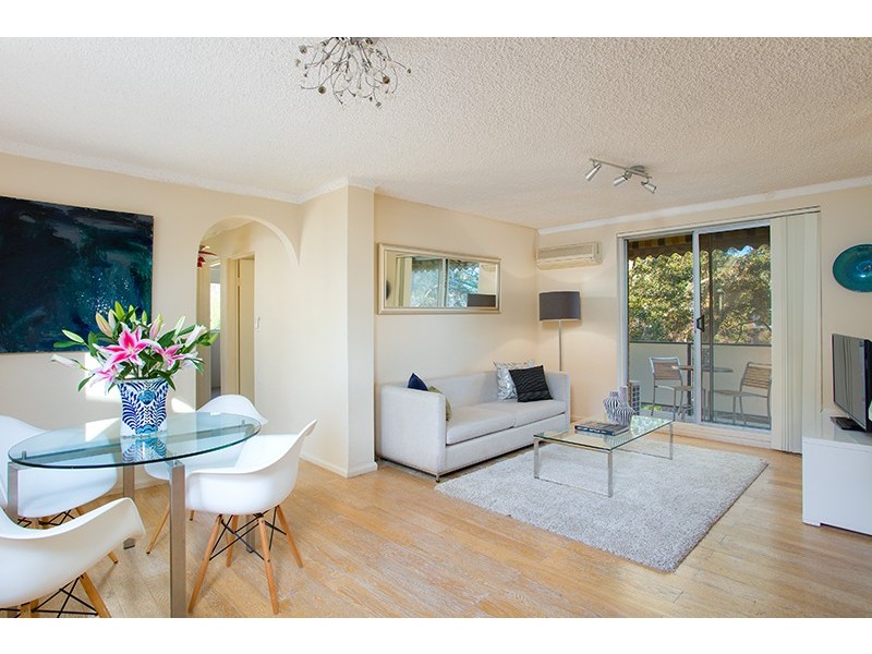 14/10-12 Robertson Street, Narrabeen NSW 2101