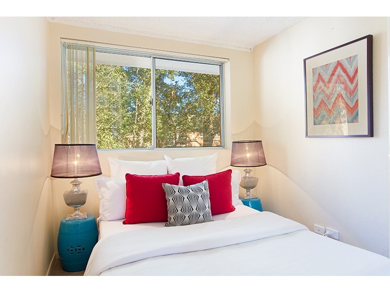 14/10-12 Robertson Street, Narrabeen NSW 2101