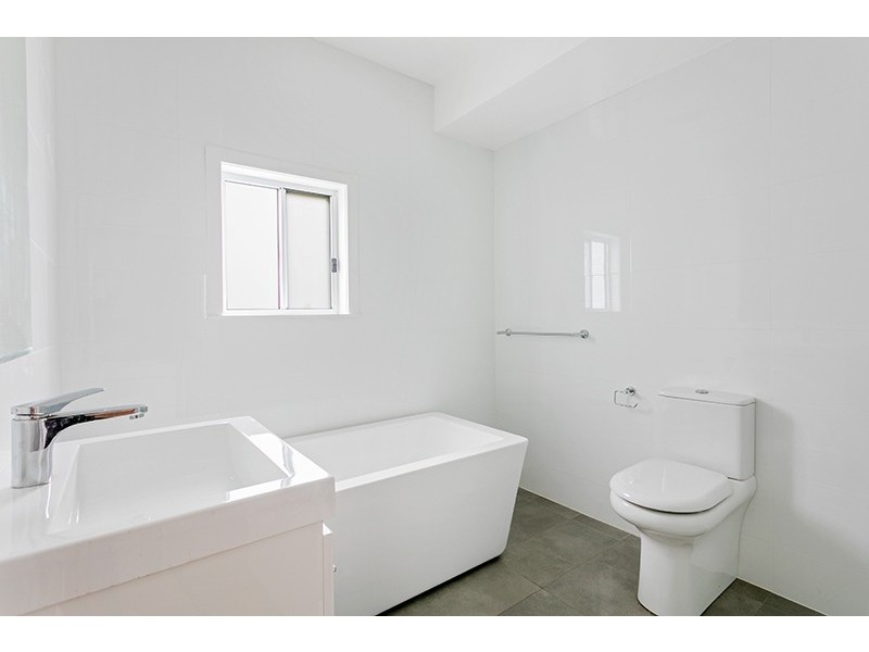 14 Delaigh Avenue, North Curl Curl NSW 2099