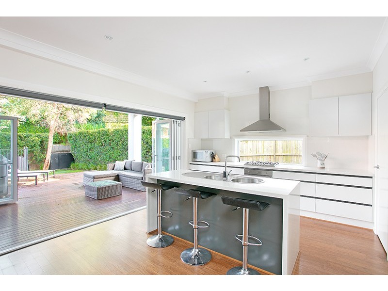 16 Rowe Street, Freshwater NSW 2096