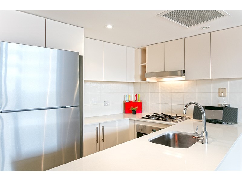 2/2 Lagoon Street, Narrabeen NSW 2101