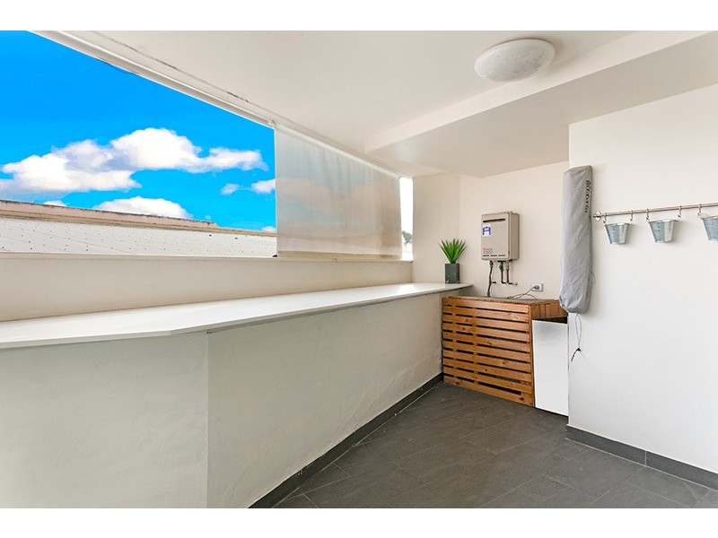 2/2 Lagoon Street, Narrabeen NSW 2101