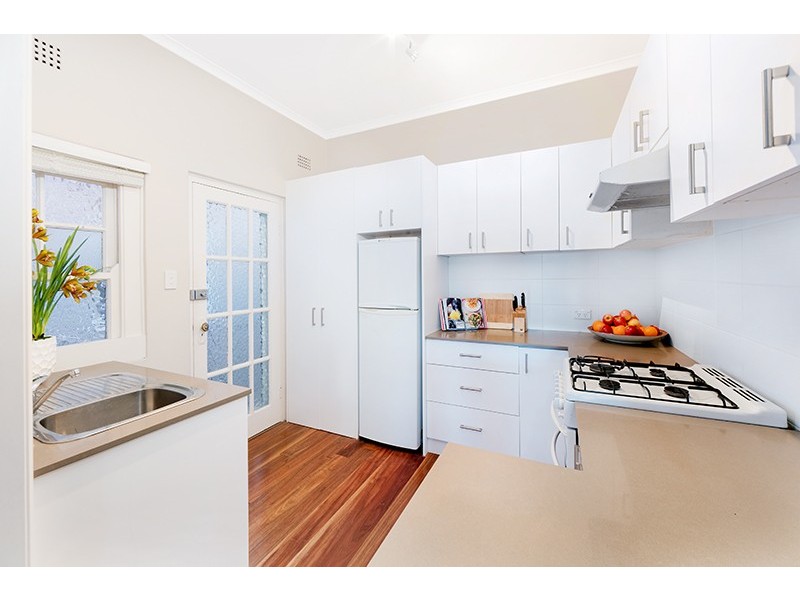4/16 Cove Avenue, Manly NSW 2095