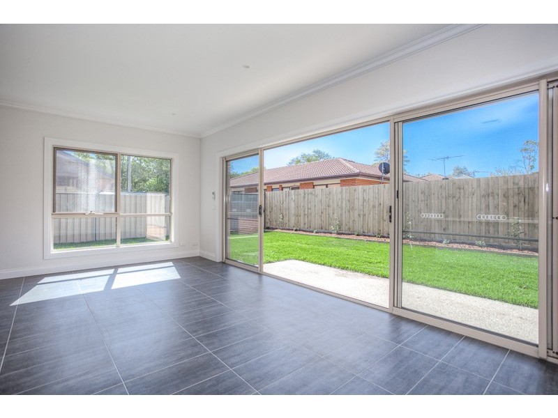 3/96 Station Road, Gisborne VIC 3437