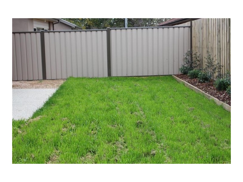 3/96 Station Road, Gisborne VIC 3437