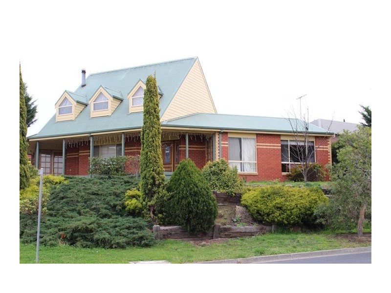 88 Fullbrook Drive, Sunbury VIC 3429