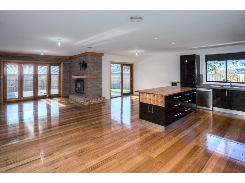 143 Aitken Street, Gisborne VIC 3437