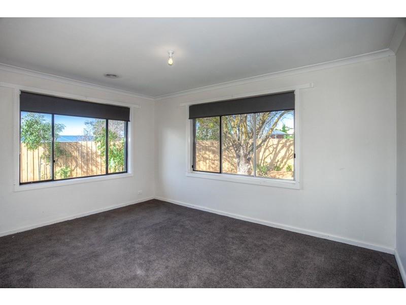 143 Aitken Street, Gisborne VIC 3437