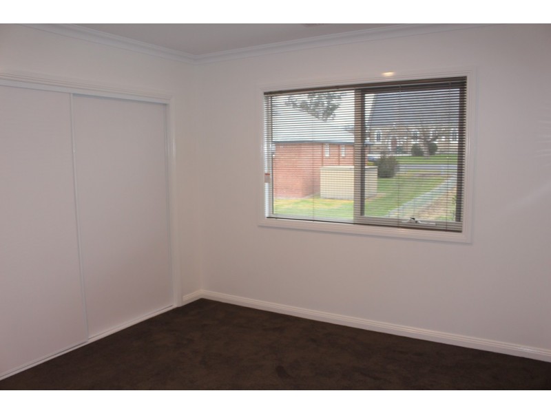 3/55 Brantome Street, Gisborne VIC 3437