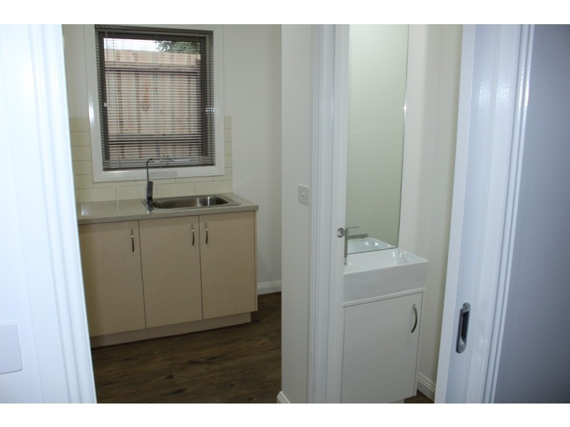 3/55 Brantome Street, Gisborne VIC 3437