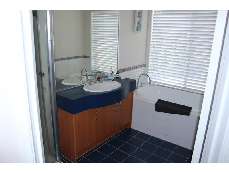 41 Jacksons Creek, Gisborne VIC 3437