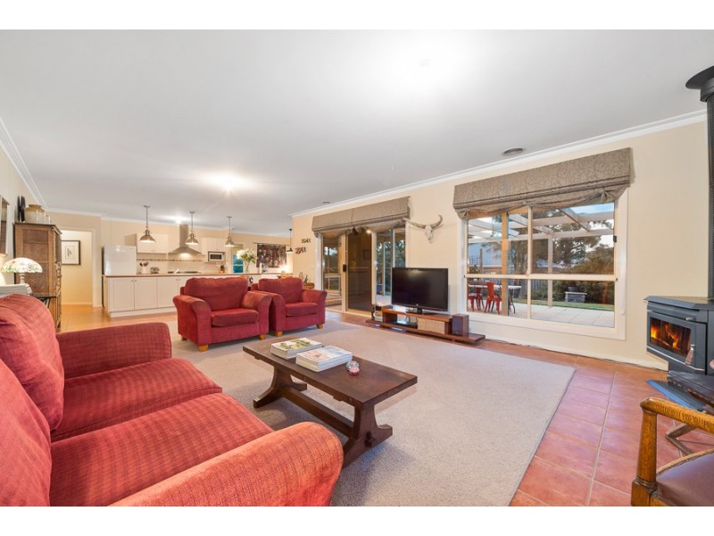2 Domain Mews, Gisborne VIC 3437