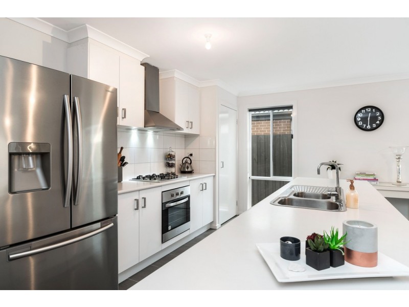 5 Elizabeth Court, Riddells Creek VIC 3431