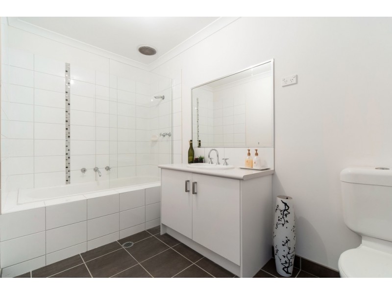 5 Elizabeth Court, Riddells Creek VIC 3431