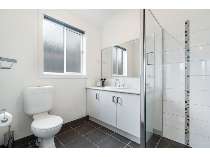 5 Elizabeth Court, Riddells Creek VIC 3431