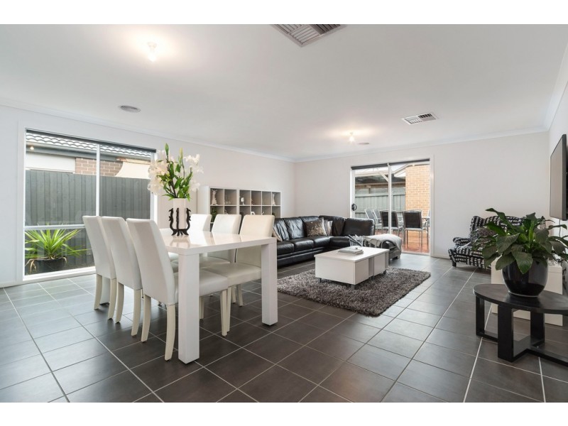 5 Elizabeth Court, Riddells Creek VIC 3431