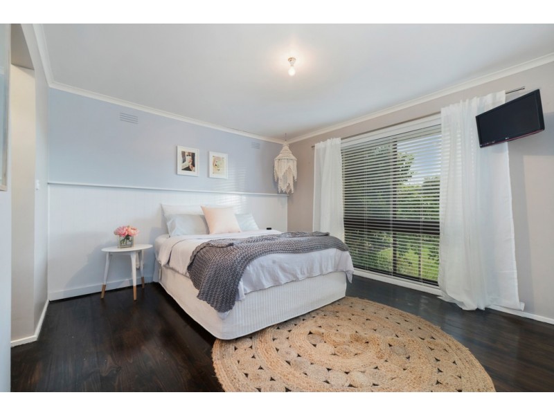 27 Farrell Street, New Gisborne VIC 3438