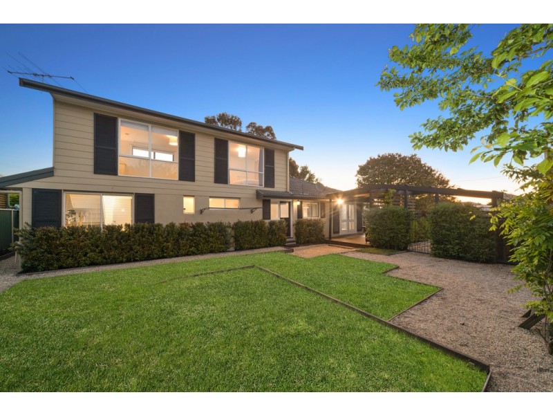 27 Farrell Street, New Gisborne VIC 3438