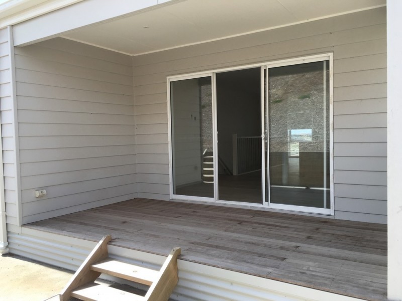 9 Wedmore Cres, Sunbury VIC 3429