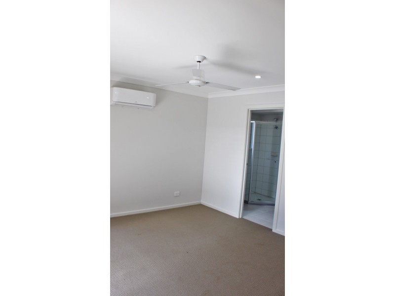 41 Aruma Ave, Melton West VIC 3337