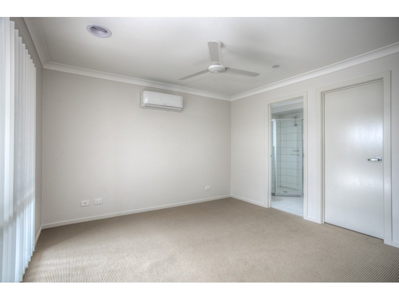 41 Aruma Ave, Melton West VIC 3337