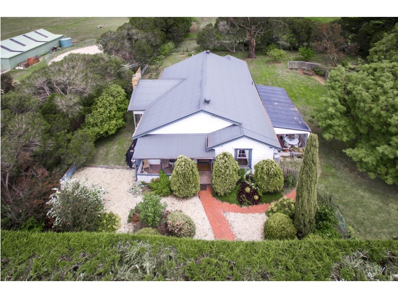 25 Morrow Road East, New Gisborne VIC 3438